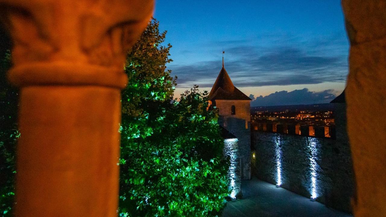Tout Confort ! Calme, Climatisation, Parking Gratuit, Grande Terrasse, Ascenseur, Wifi Carcassonne Exterior photo